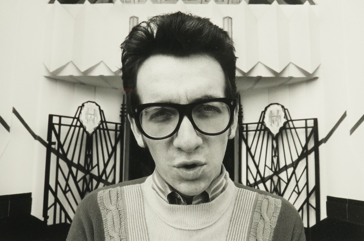 Elvis Costello Hoover Factory Close-Up (1978)