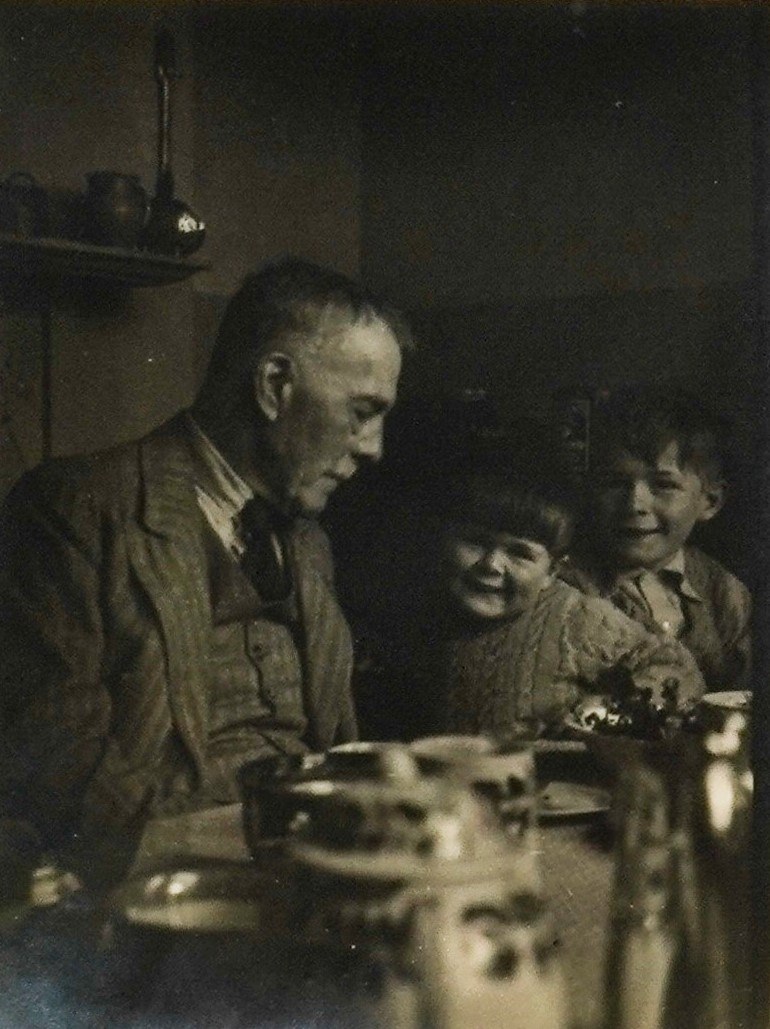 The Artist with his grandchildren